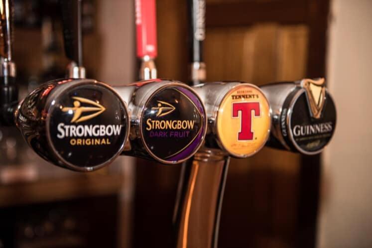 Oyo Douglas Hotel Kilmarnock Zewnętrze zdjęcie