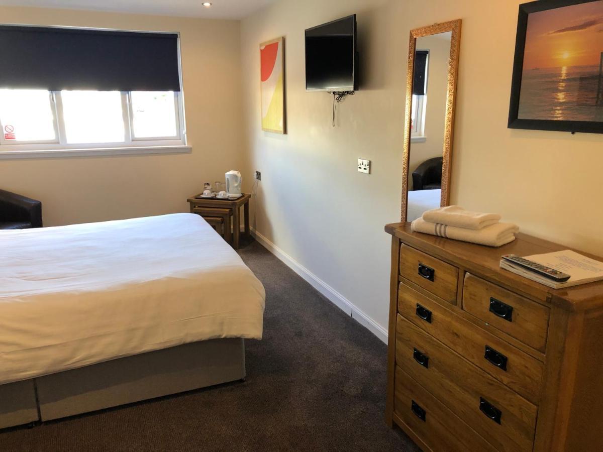 Oyo Douglas Hotel Kilmarnock Zewnętrze zdjęcie